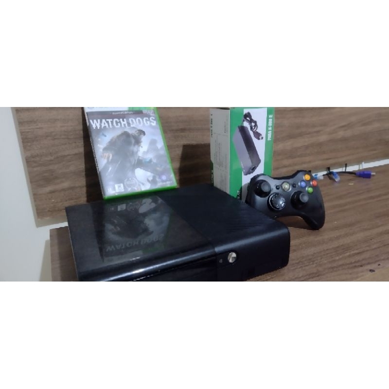 Xbox 360 SuperSlim Bloqueado de Fabrica+ Brinde ((Fone sem fio Bluetooth))
