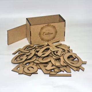 Molde Letras e Números em MDF 10cm - 68 Peças com Acentos, Pontos e Caixa Personalizada