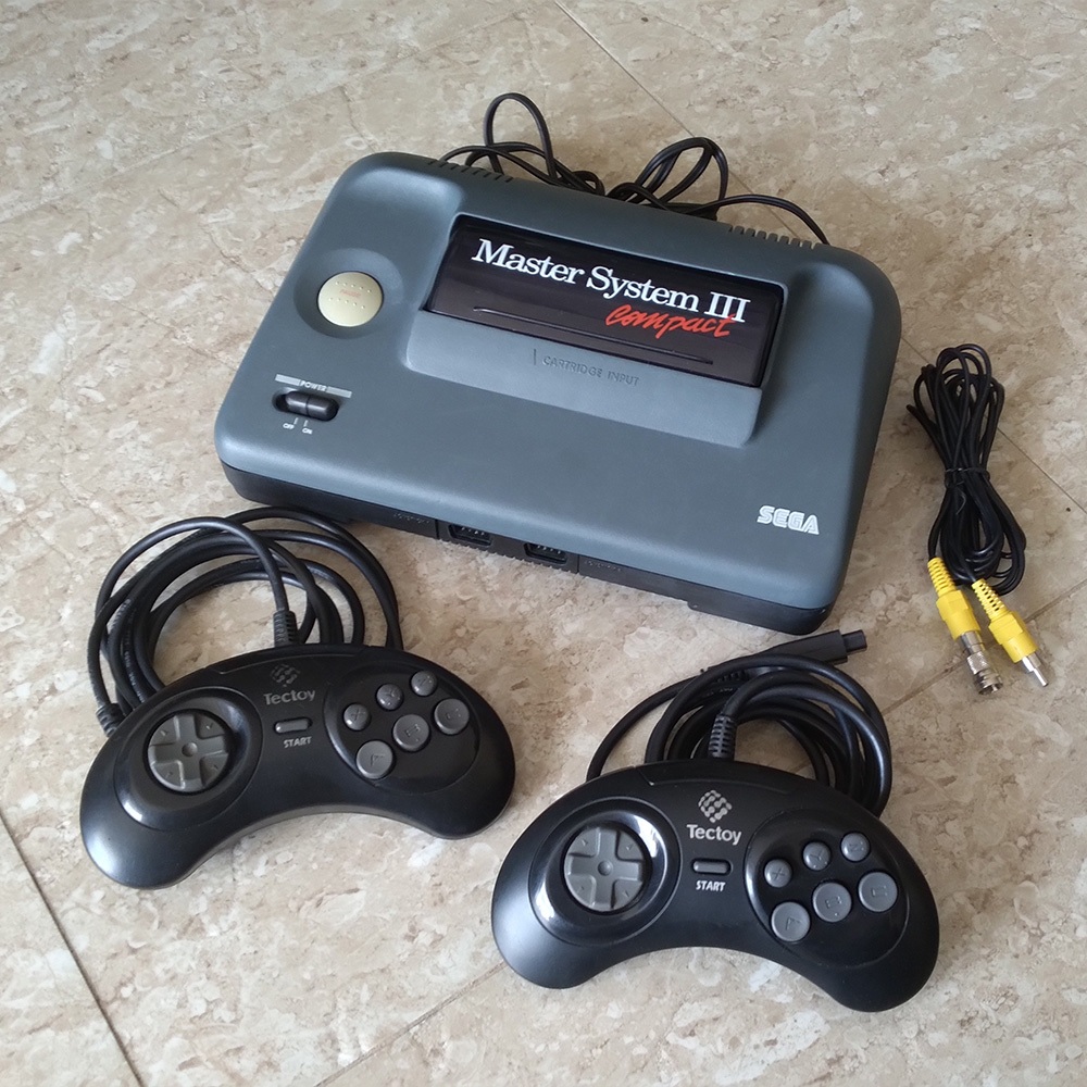 Master System 3 Compact com Alex Kidd na memória + 2 controles 6 botões ...