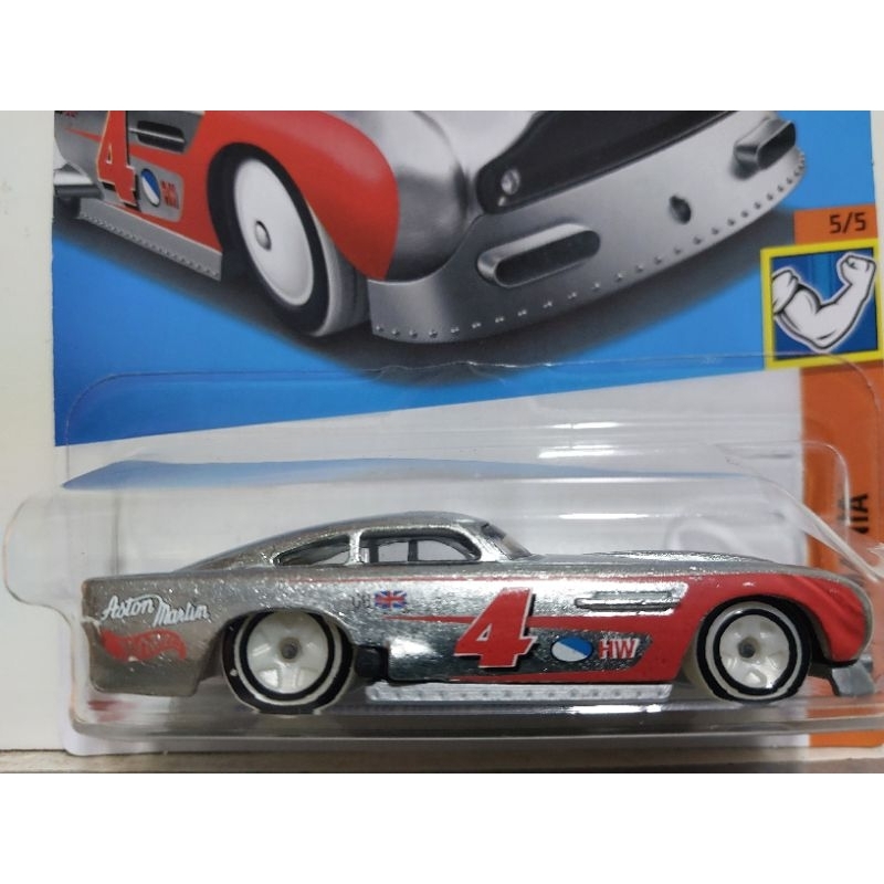 Aston Martin DB4GT Serie (Zamac) 1/64 Hot Wheels