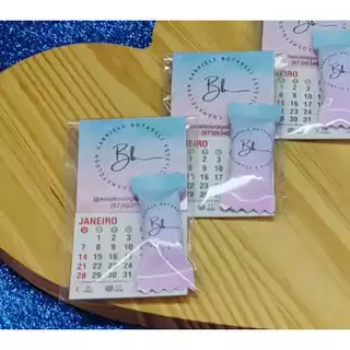 Kit mini calendário magnético com balinha personalizados para clientes