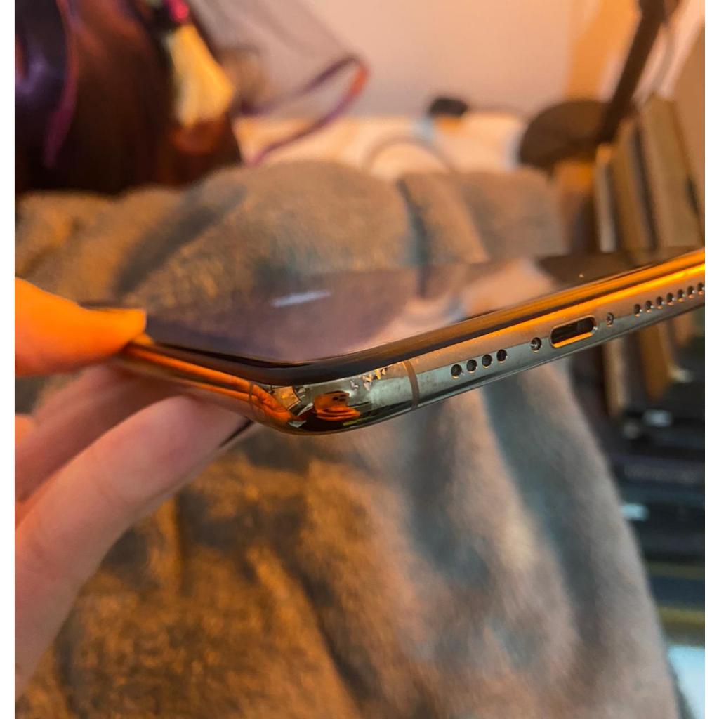 iPhone Xs Max Seminovo - 64GB - Dourado - Sem Detalhes