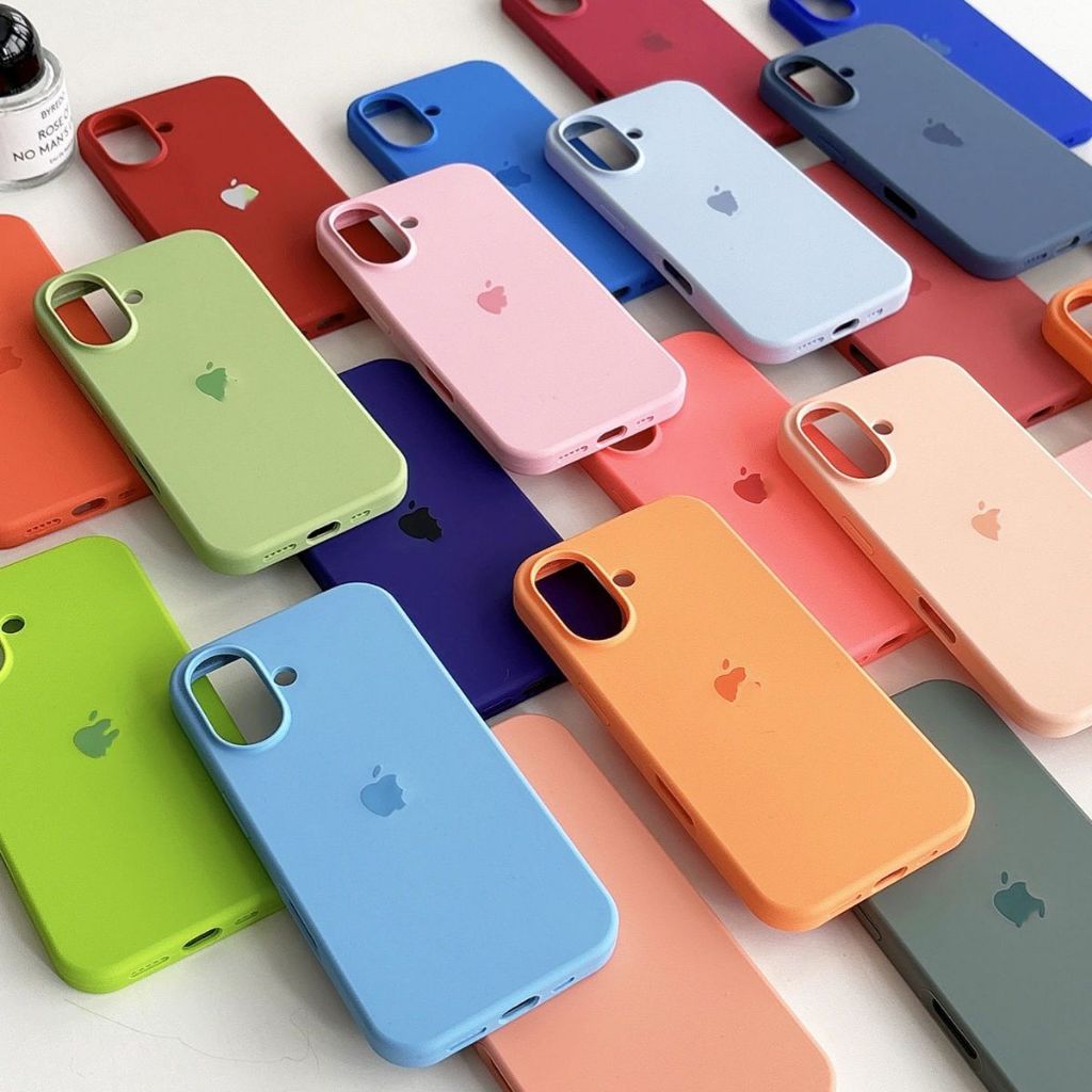 Capinha Case Silicone Aveludada Para iPhone 16/16Plus/16Pro/16ProMax Premium