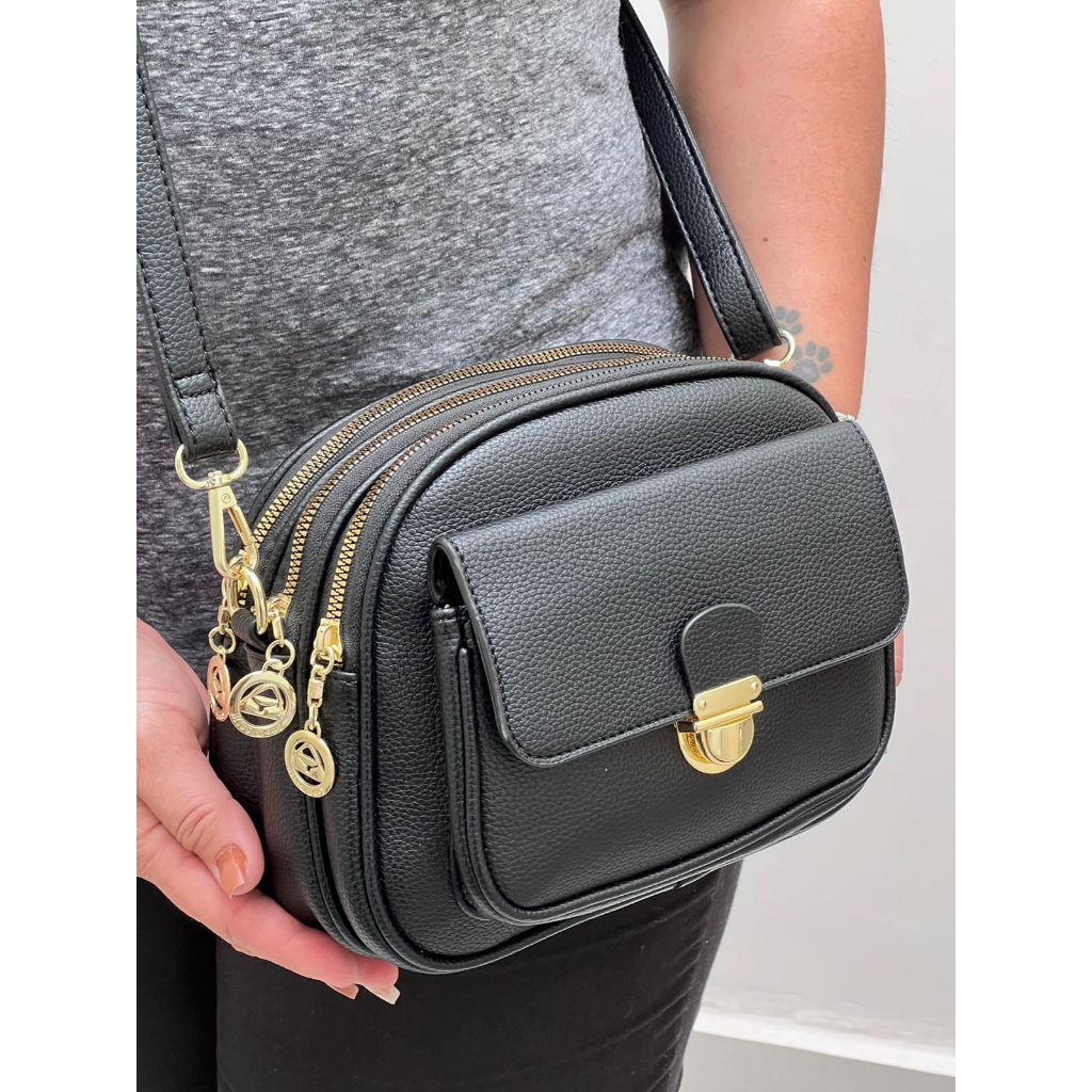 Bolsa Feminina Média Baú Transversal De Lado Com Alça De Mão Tiracolo ...