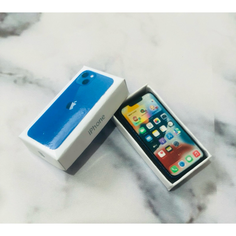 miniatura/miniature iPhone 13 Branco e azul para colecionador e