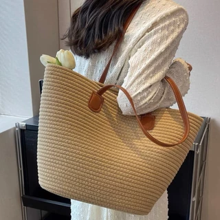 Bolsa de palha de grande capacidade para férias casuais praia portátil nova moda bolsa de ombro tecida em Oferta na Shopee