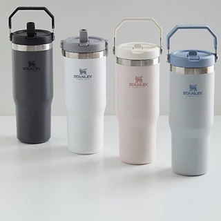 Garrafa Iceflow Térmica com alça 900ml de Academia inoxidável lançamento Stanley 2025