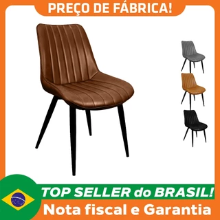 Cadeira Chicago Poltrona Estofada Tainá Pu Vintage Retro Pés Preto