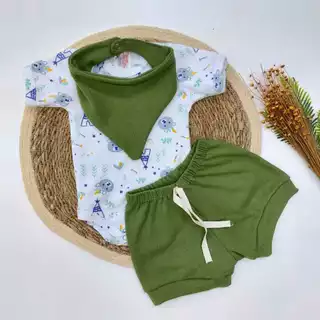 Conjunto de Bebê Recém Nascido com 3 peças Body Short e Bandana neném menino ou menina