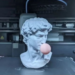 Busto Decorativo de David com Chiclete - Estilo Vaporwave em Impressão 3D
