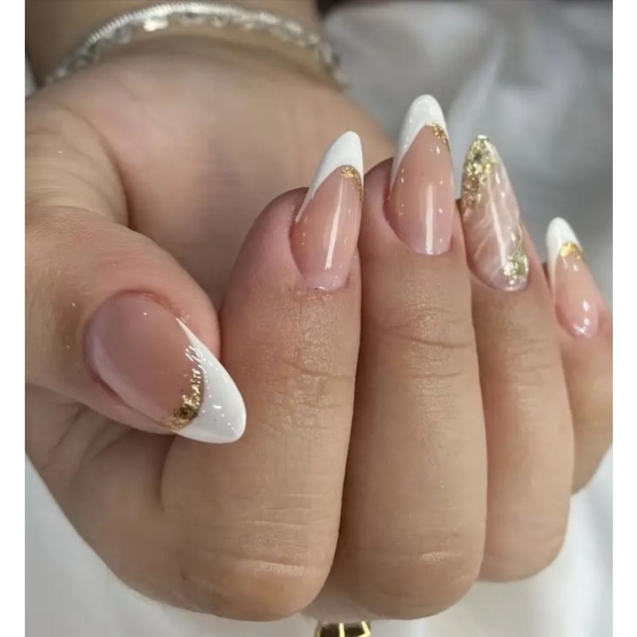 UNHAS FRANCESINHAS COM DETALHES DOURADOS KIT 24 PEÇAS + COLA | Shopee ...