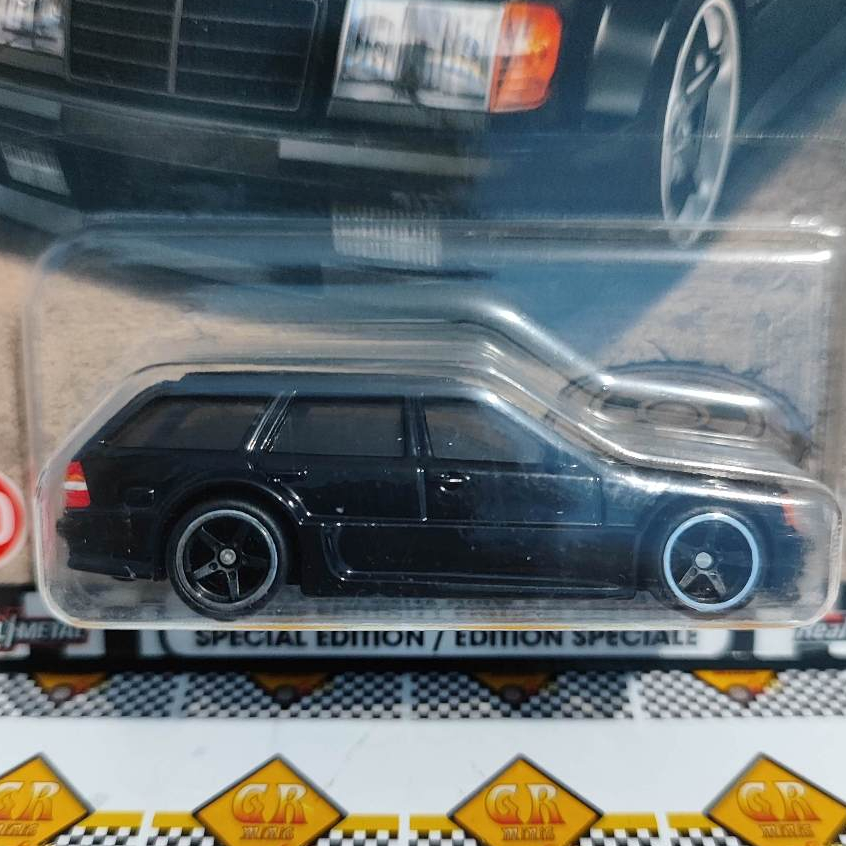 Hot Wheels Boulevard #113 Mercedes-Benz E 36 AMG Merc Estate Wagon E36 | UK