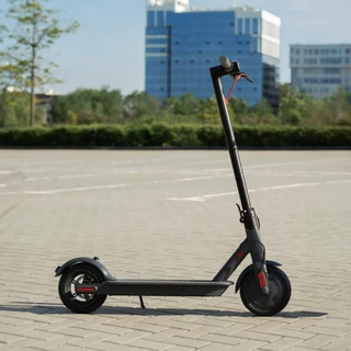Patinete Elétrico Dobrável Para Adultos Portátil Bluethooth 350W Motorizado Até 40Km/h Até 150Kl Nakassaki