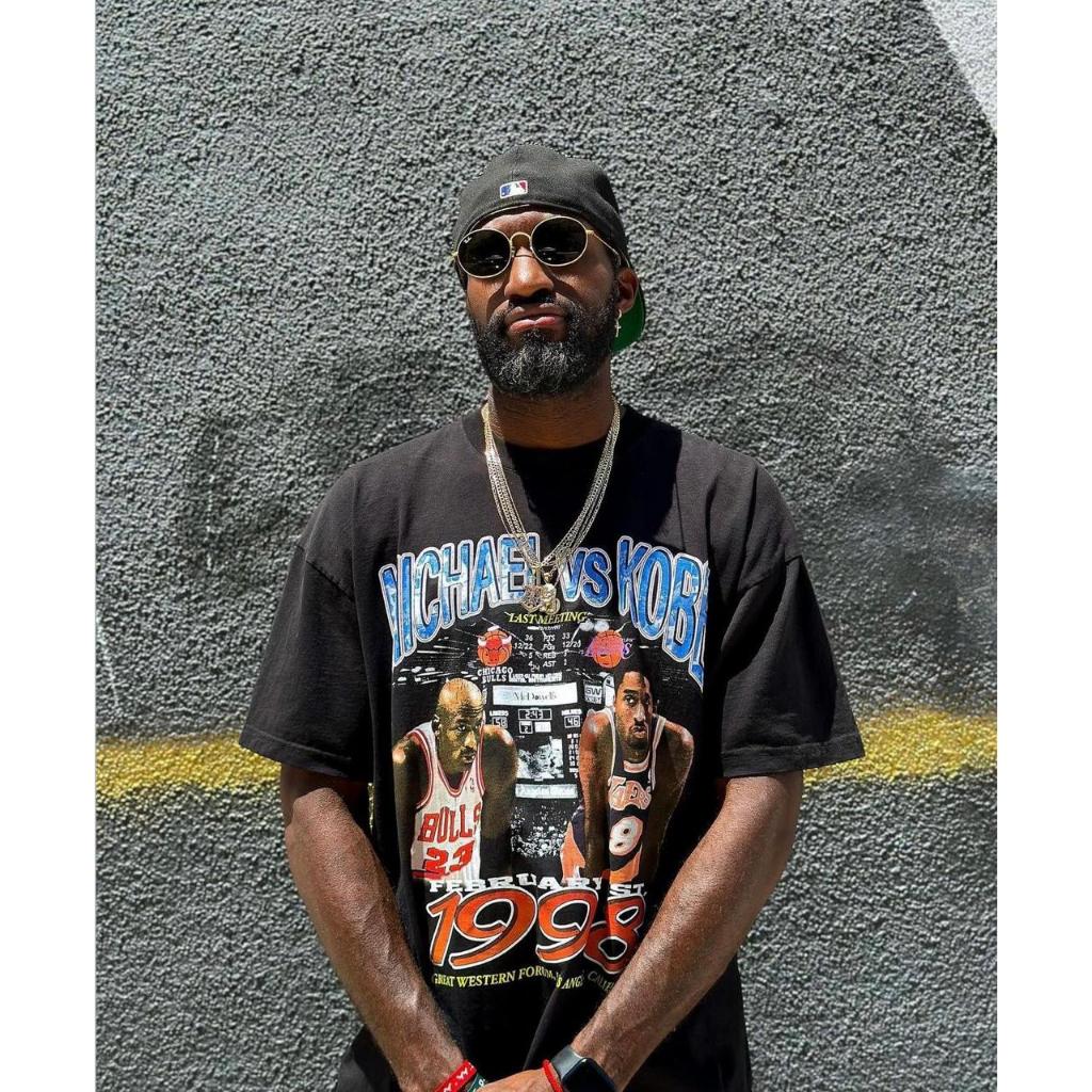 Camiseta outfit Oversized streetwear Estilo rap, streetwear, e atitude ...