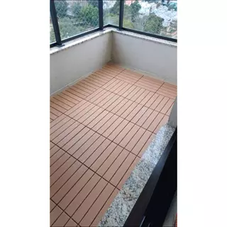 KIT 6 PEÇAS DECK MODULAR ANTIDERRAPANTE PLÁSTICO 30x30 PISCINA VARANDA TERRAÇO SACADA