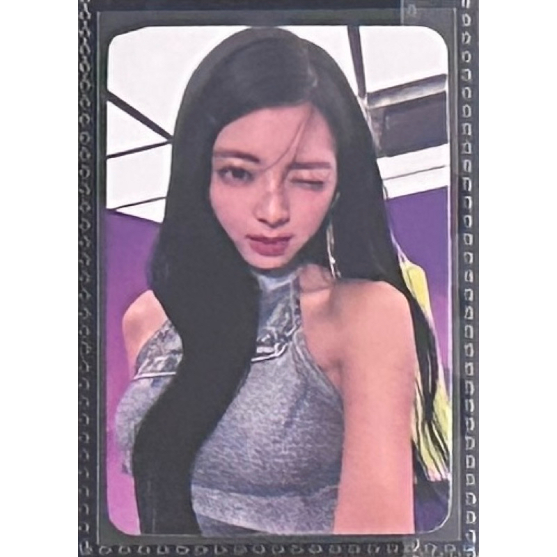 Yuna ITZY Photocard Oficial Regular e POB | Shopee Brasil