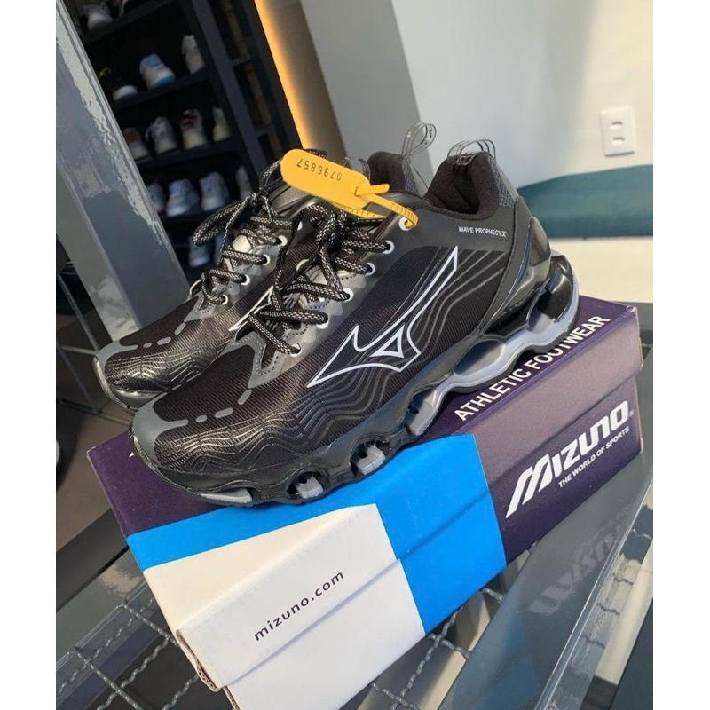 Mizuno pro 4 cinza best sale