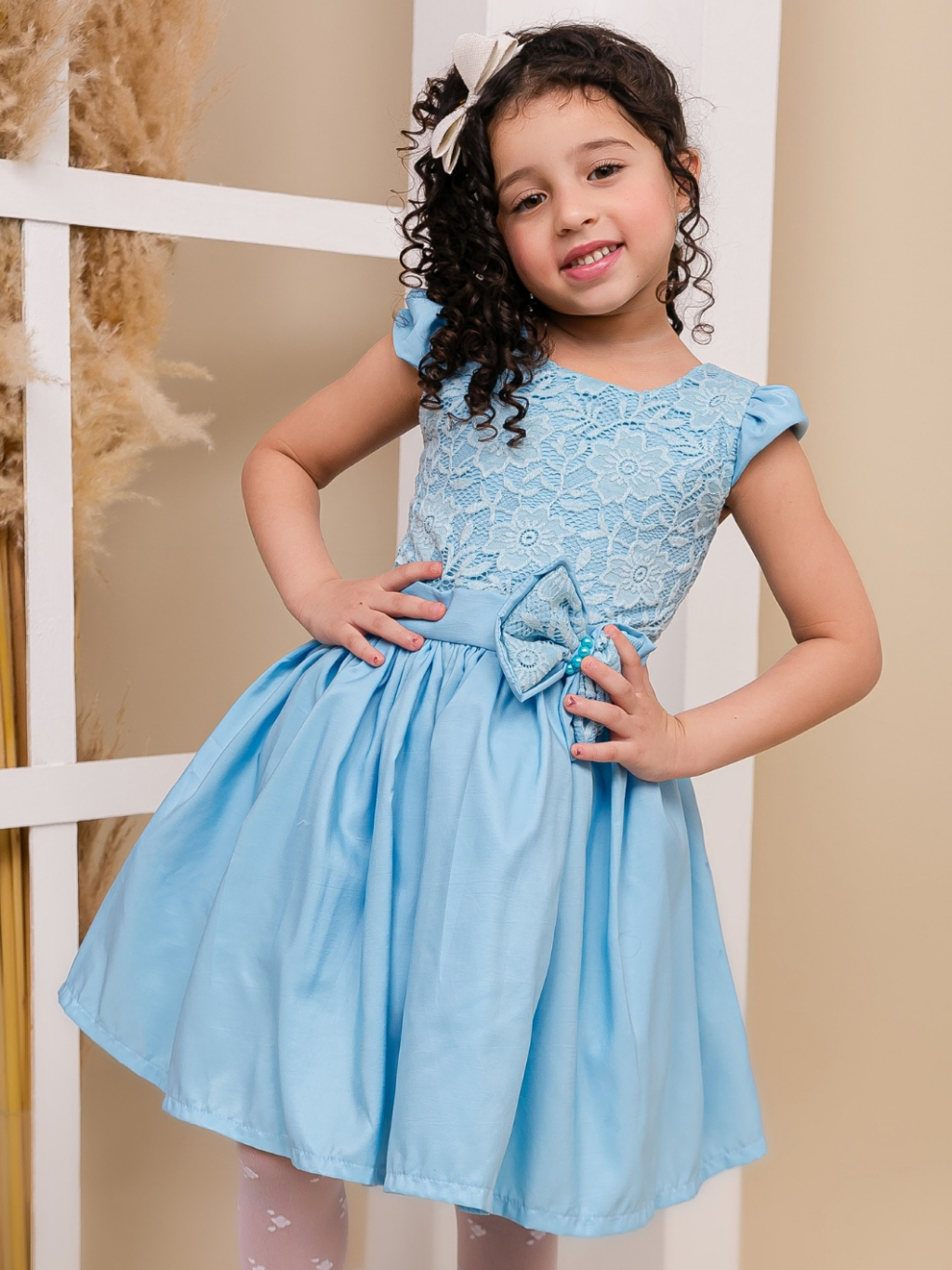 vestido infantil de festa rodado luxo cor azul claro, roupa para