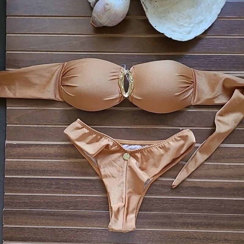 Biquíni Caparica tomara que caia com detalhe orgânico dourado com