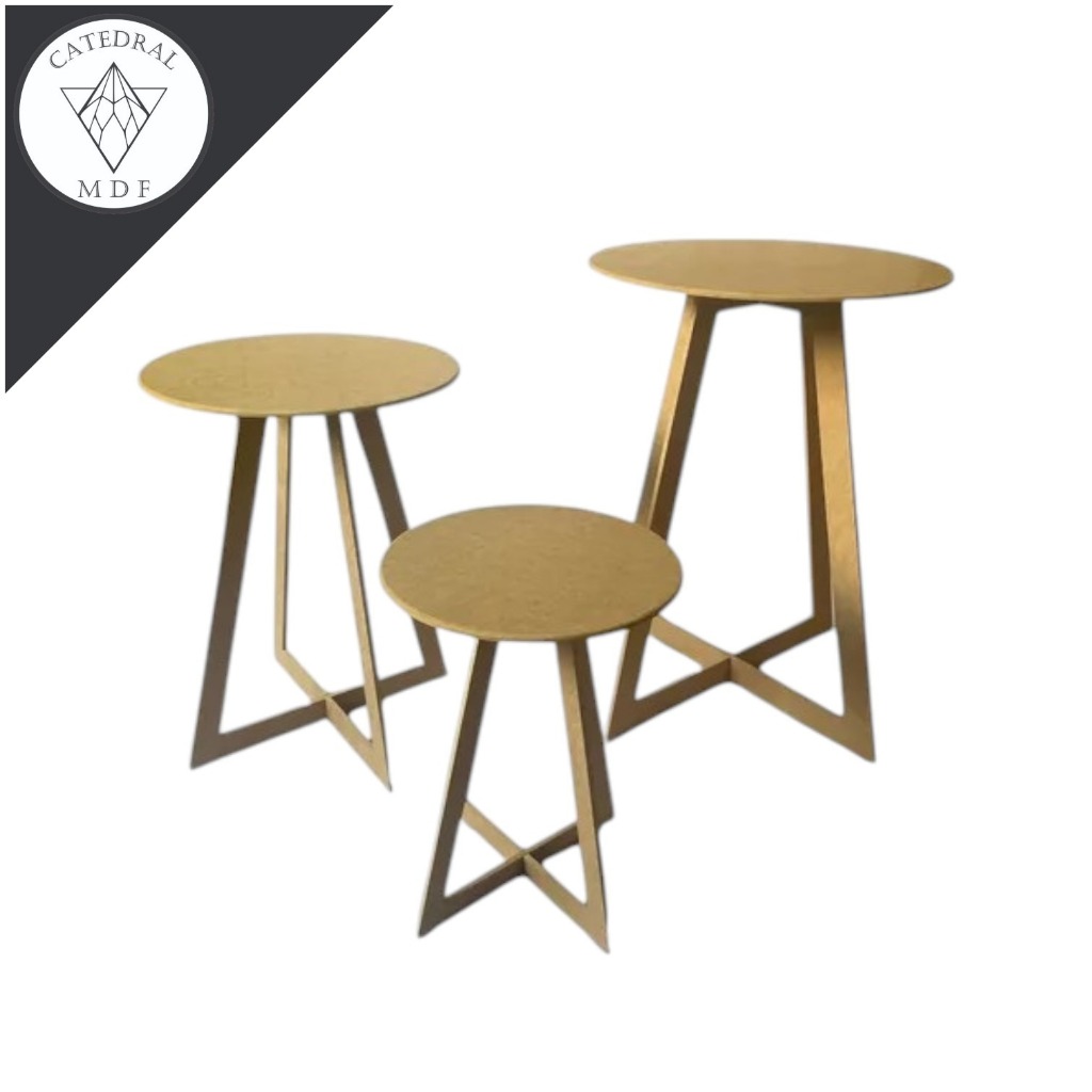 Trio de Mesas em MDF Triangular Desmontável para Festas de Aniversário ...