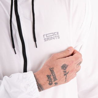 Corta Vento Masculina Impermeável Semi Forrada PRETO Rock Saints — foto 5 — Achou Levou Brasil