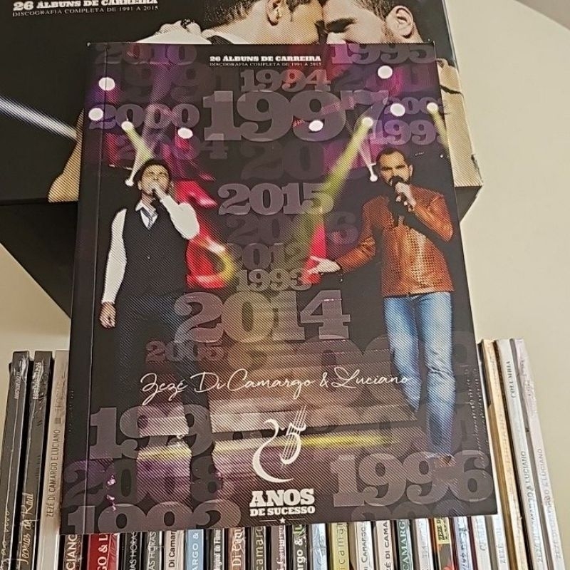 本/CD/DVD CD BOX ZEZÉ DI CAMARGO & LUCIANO - 25 ANOS DE CARREIRA (27 CDs