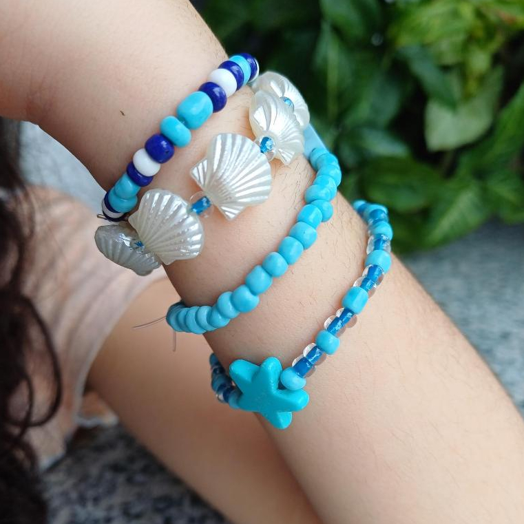 Kit 4 UN Pulseiras de Miçangas com Fio de Silicone - Modelos Variados ...