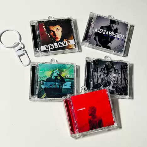 MINI CD/ CHAVEIRO NFC- JUSTIN BIEBER | Shopee Brasil