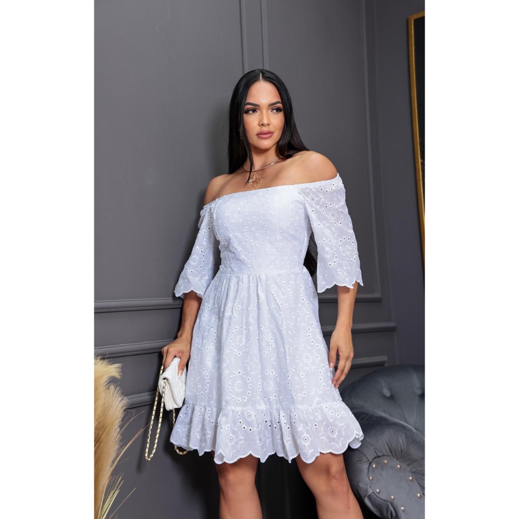 Vestido Feminino Curto em Tecido Laise Algodão com Manga Curta - Moda Casual