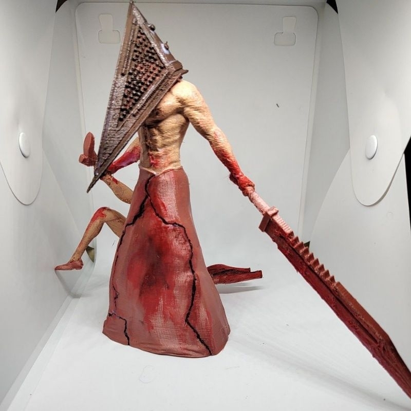 Action figure, Sillent hill Cabeça de pirâmide colecionável