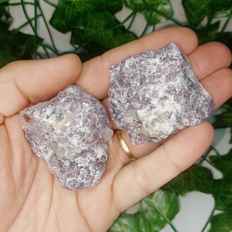 Lepidolita Bruta - Mica Roxa - (Brasil) | Shopee Brasil