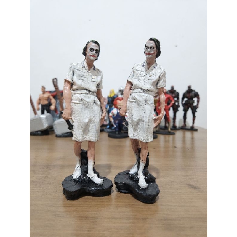 Boneco Coringa Enfermeira Colecionável Estátua Resina Joker