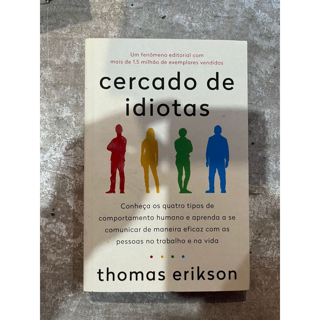 Cercado de Idiotas - Thomas Erikson | Shopee Brasil