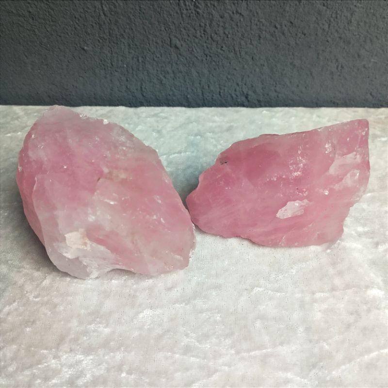 Quartzo Rosa Pedra Bruta Natural — Cristal do Amor