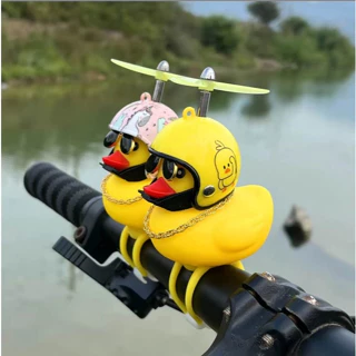 Pequeno Pato Amarelo Com Capacete Decoração De Carro De Rede De Bicicleta Elétrica em Oferta na Shopee