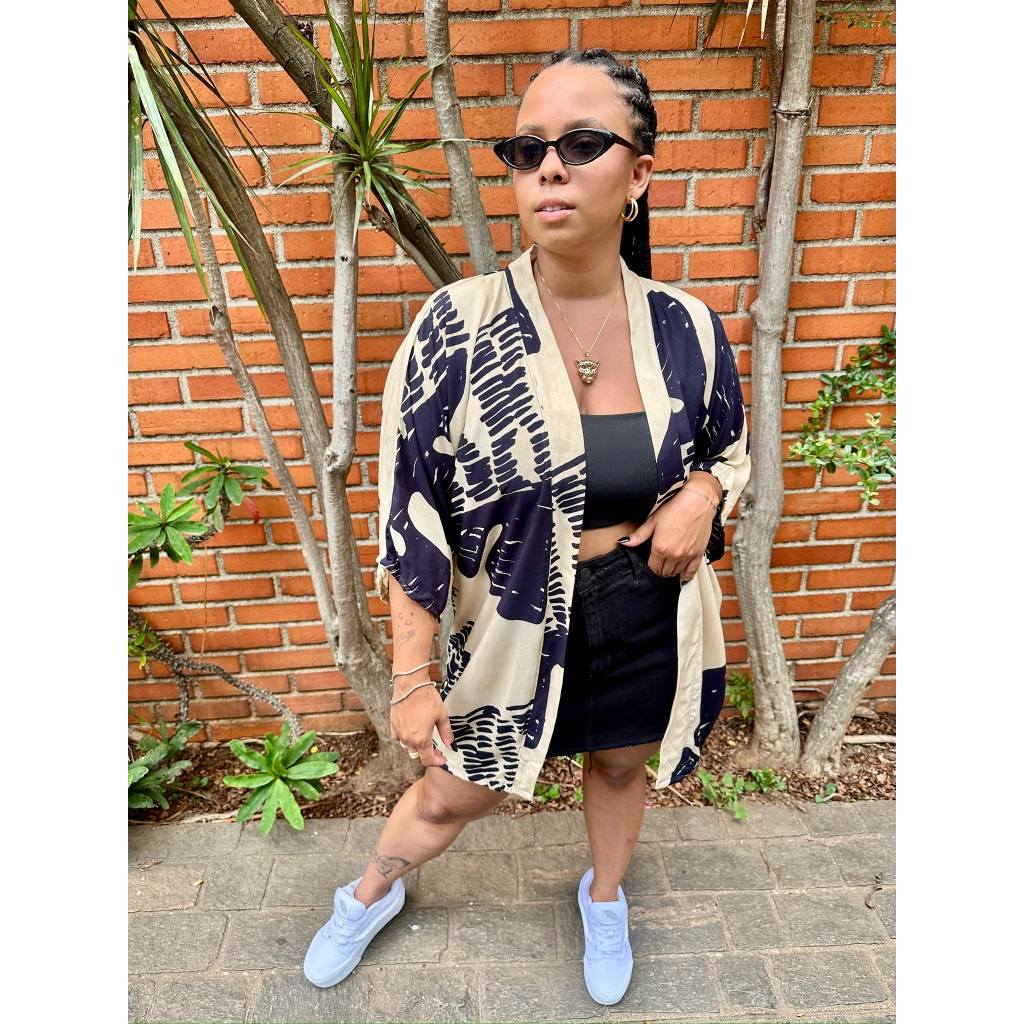 Kimono Preto e Branco Estilo Farm Feito a Mão | Shopee Brasil