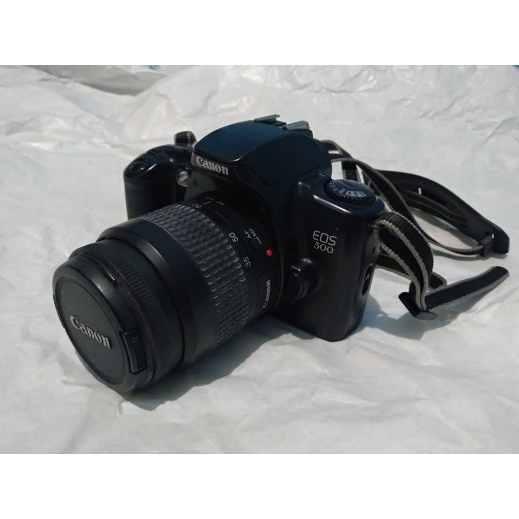 Camera Canon Eos 500 Analogica Sem garantia leia adescriçâo.