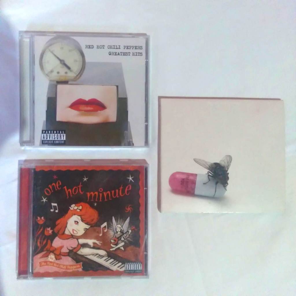 KIT 3 CD's RED HOT CHILI PEPPERS ***ORIGINAIS*** | Shopee Brasil