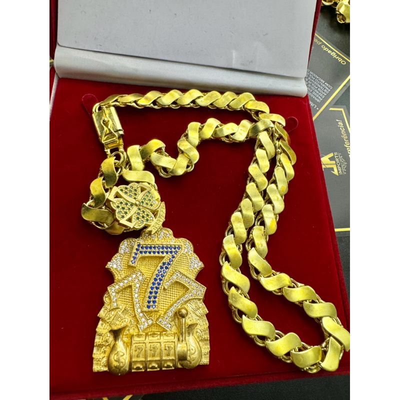 Corrente Cordão Friso S 12mm 70cm + pingente 777 chefin Moeda Antiga Cor Dourada