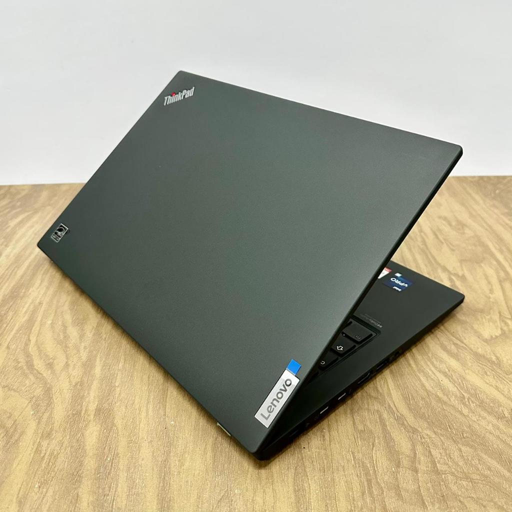 Notebook Lenovo ThinkPad T14 Gen3 - Intel Core i5-1235u/16gb ram/256gb  ssd/Tela 14