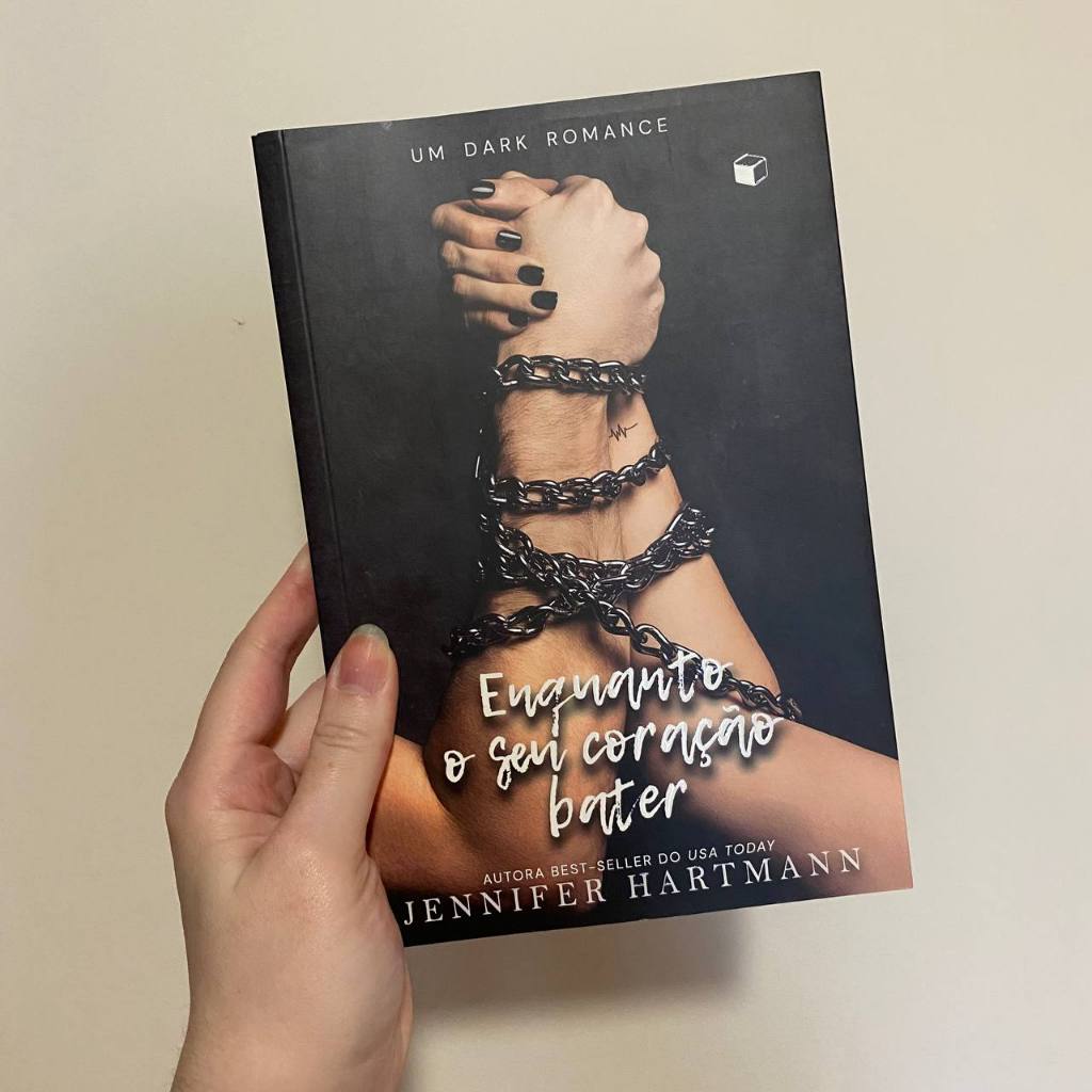 Livro Enquanto o Seu Coração Bater - Jennifer Hartmann | Shopee Brasil