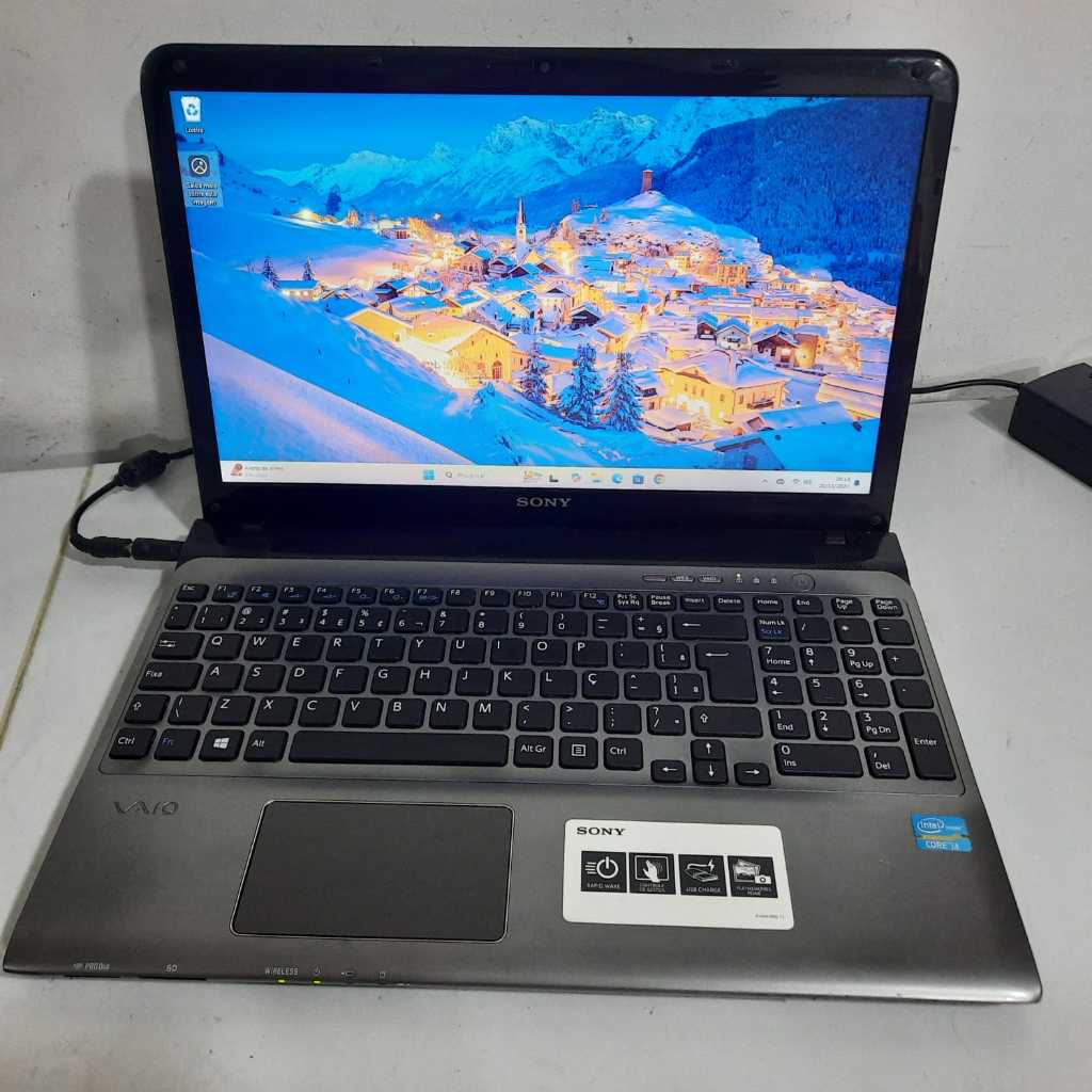 Notebook Sony Vaio Sve151J11x Core i3 3110m 2.4ghz Memoria 4gb ddr3 ssd 120gb Notebook Sony Vaio Sve151J11x Core i3 3110m 2.4ghz Memoria 4gb ddr3 ssd 120gb