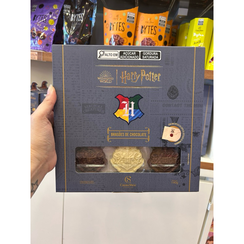 Chocolate com carta Harry Potter Cacau Show Brasão 140g | Shopee Brasil