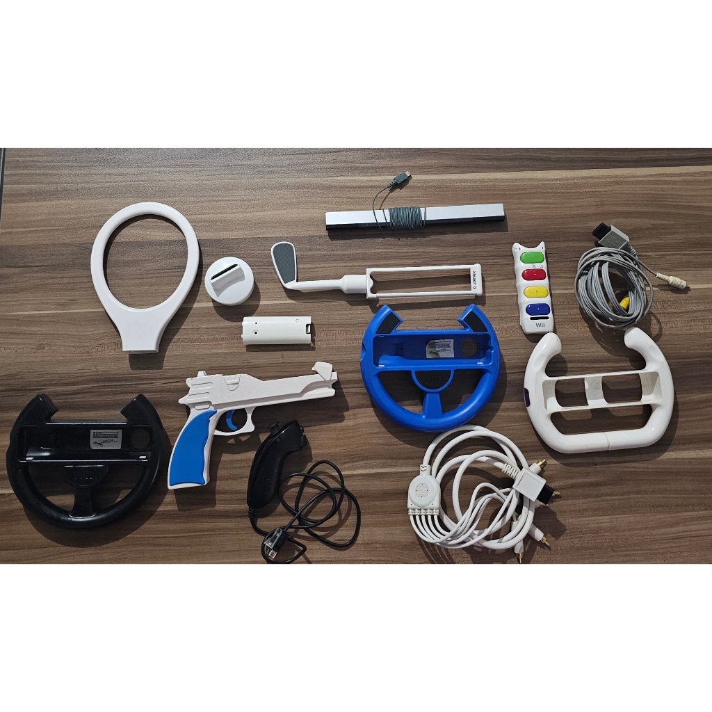 Lote de Acessórios Para Nintendo Wii no Estado