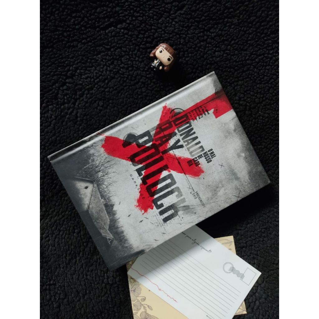 livro o mal nosso de cada dia (darkside) capa dura