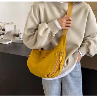 Bolsa tiracolo de náilon versátil e leve Estilo universitário casual simples,[0006]