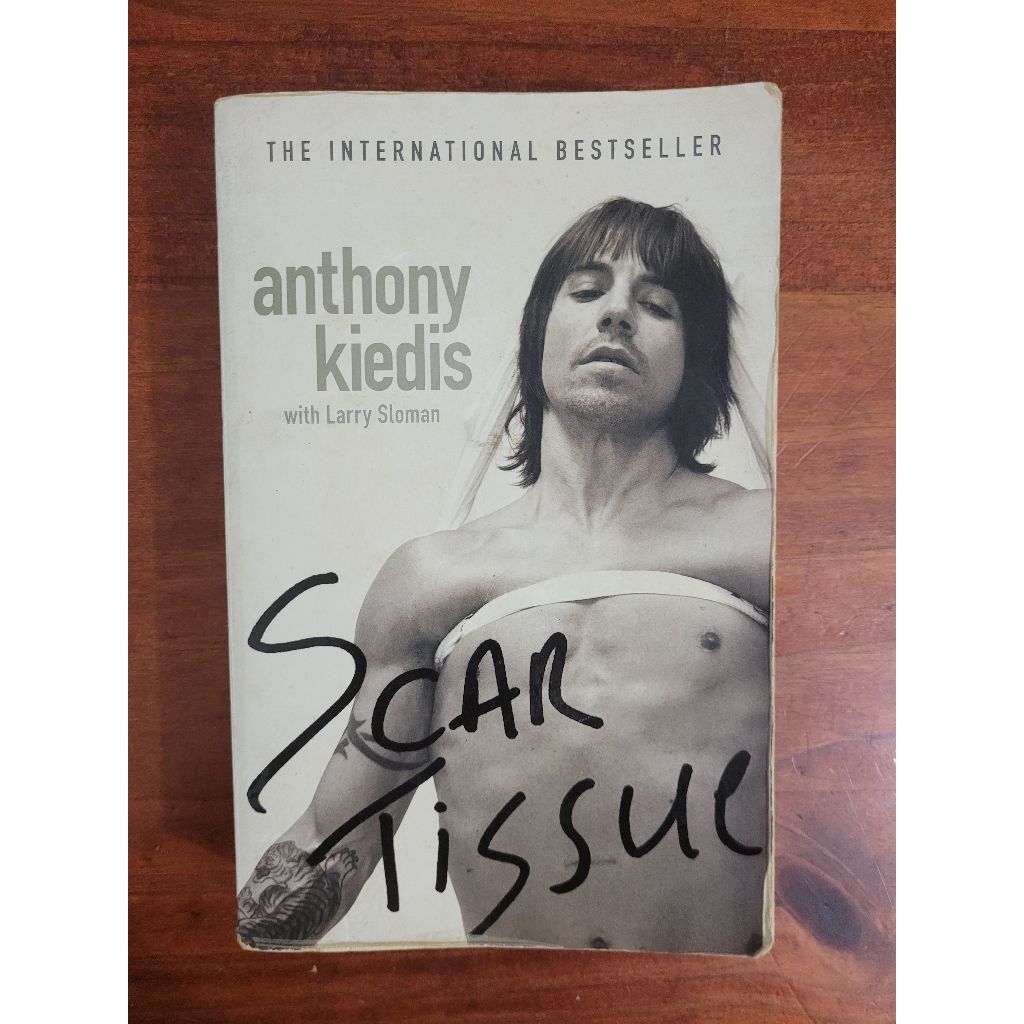 Livro: Scar Tissue - Anthony Kiedis with Larry Aloman (Usado)