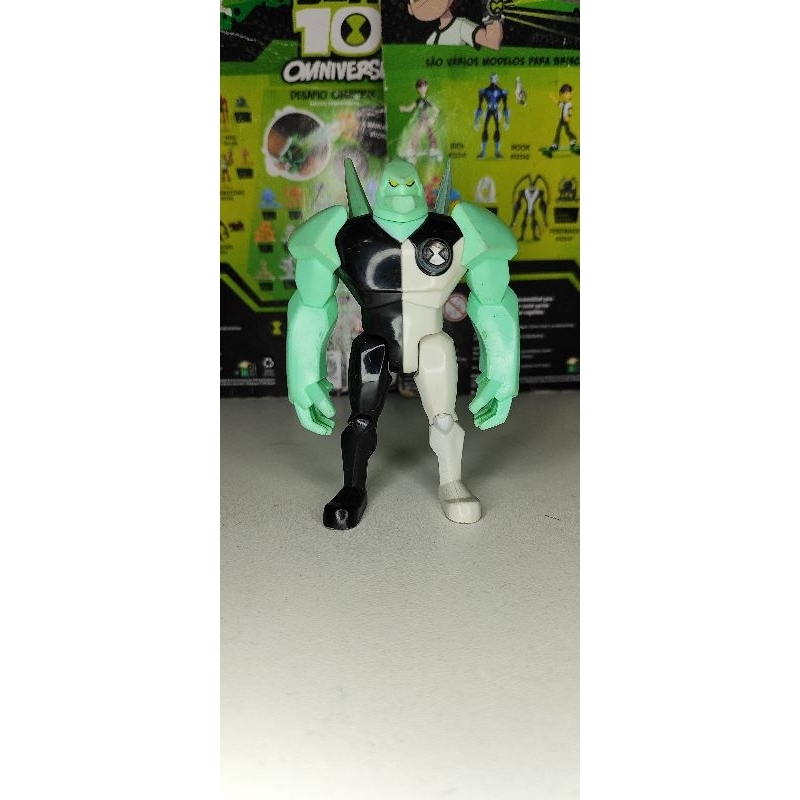 Boneco Diamante Ben 10 Classico Bandai | Shopee Brasil
