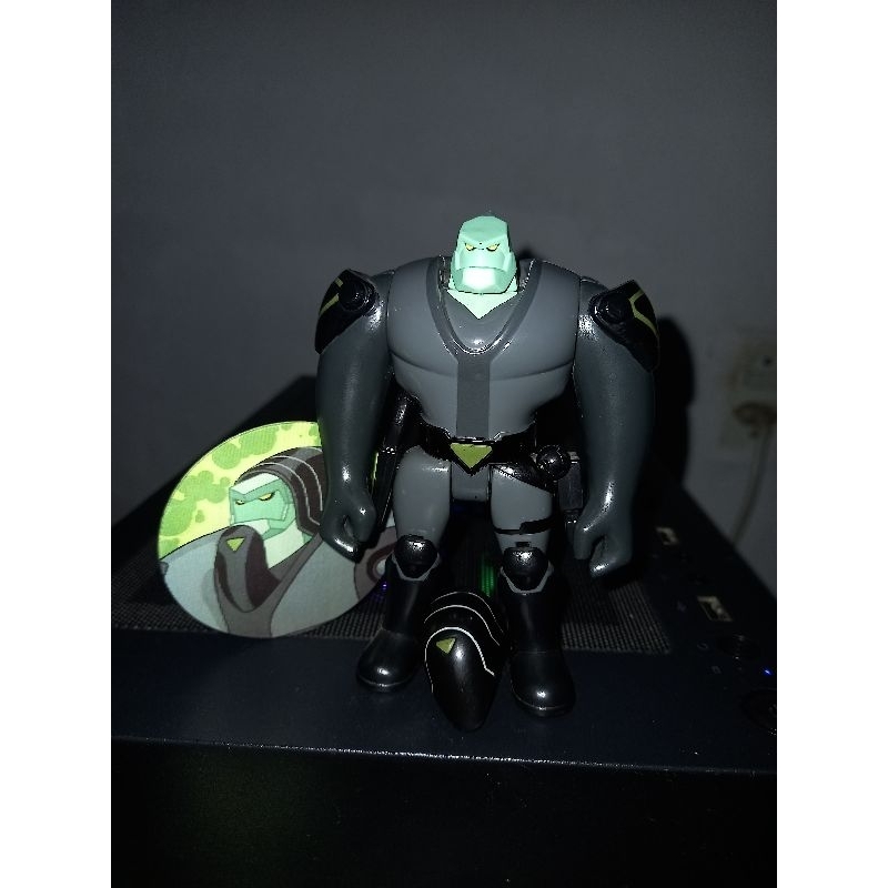 boneco Tetrax Ben 10 clássico bandai original completo ( boneco Ben 10