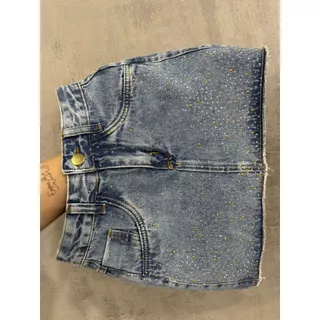 Saia Jeans Lavagem Clara Com Strass E Barrinha Costurada